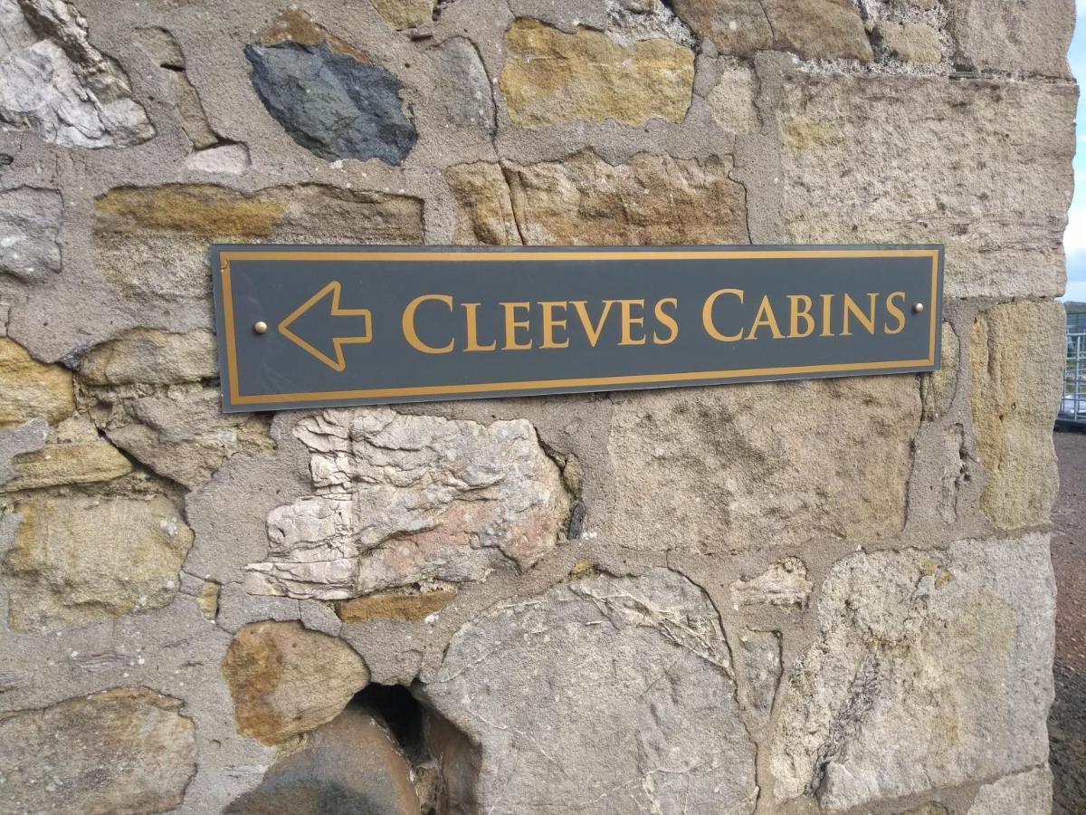 Cleeves Cabins Ailsa Luxury Lodge With Hot Tub Dalry  Exterior foto